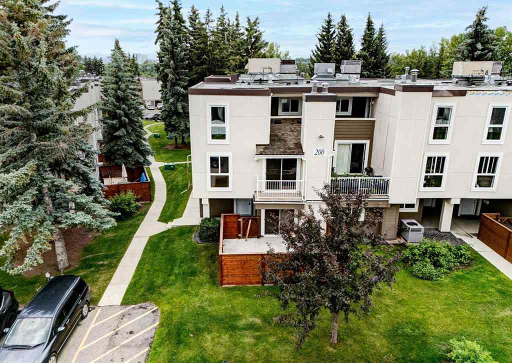 MLS® A2238178 - Unit #206 13104 Elbow Drive SW in Canyon Meadows Calgary, Residential