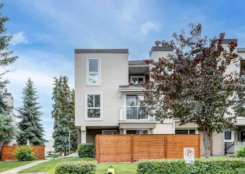 MLS® A2238178 - Unit #206 13104 Elbow Drive SW in Canyon Meadows Calgary, Residential
