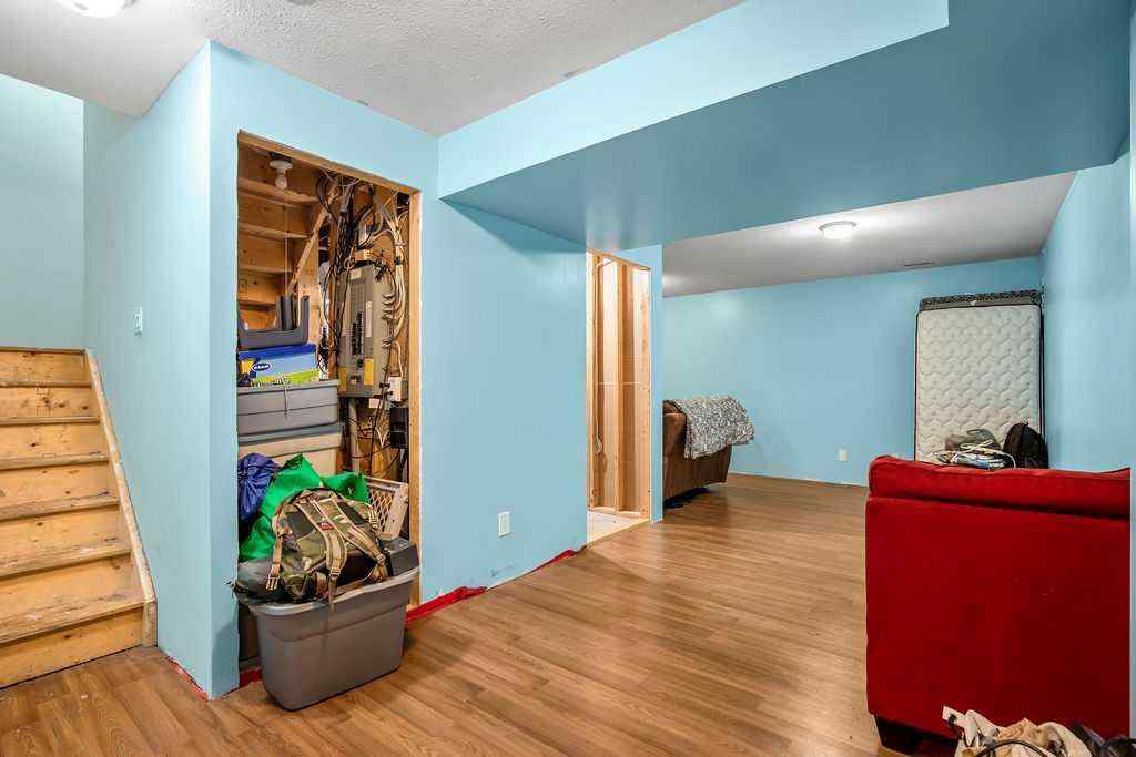MLS® A2238185 - 90 Cimarron Trail  in Cimarron Okotoks, Residential