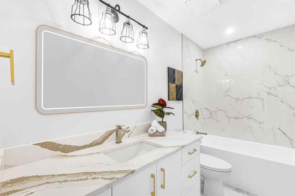 MLS® A2238193 - 10604 Oakmoor Way SW in Cedarbrae Calgary, Residential