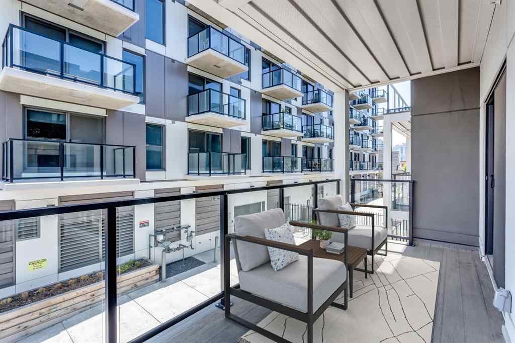 MLS® A2238198 - Unit #202 455 1 Avenue NE in Crescent Heights Calgary, Residential