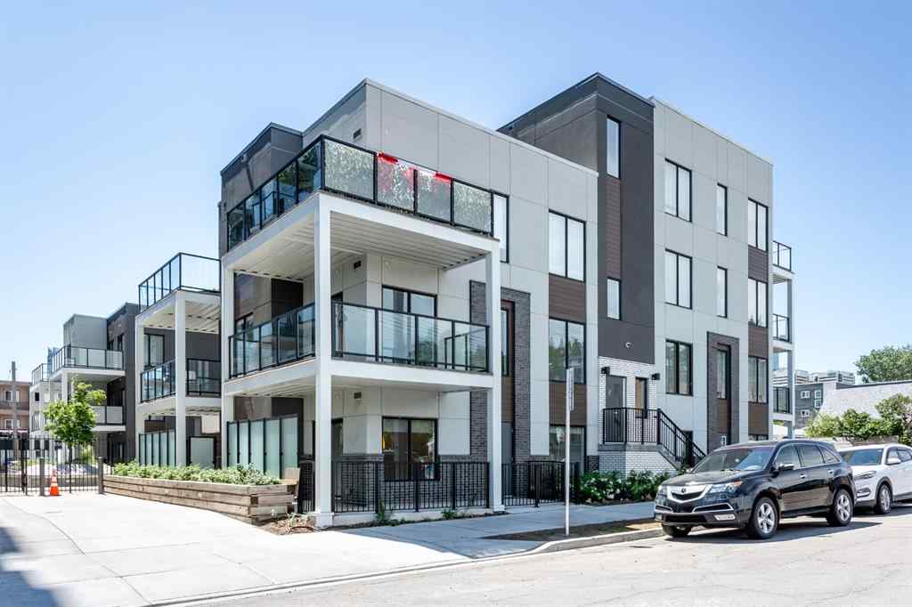 MLS® A2238198 - Unit #202 455 1 Avenue NE in Crescent Heights Calgary, Residential