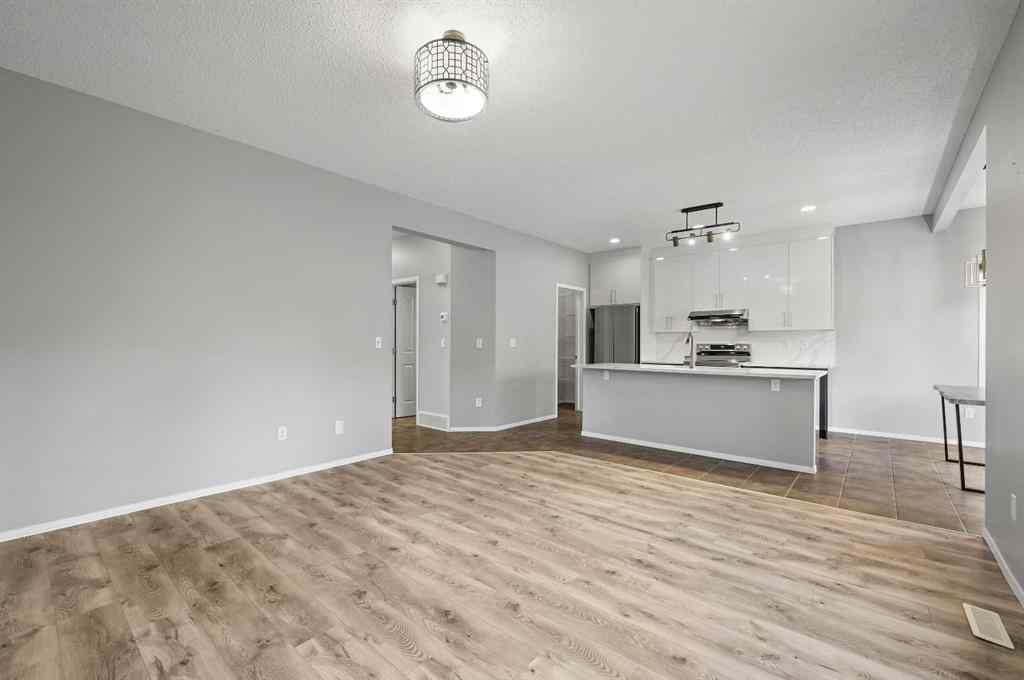 MLS® A2238246 - 18 Royal Birch Way NW in Royal Oak Calgary, Residential