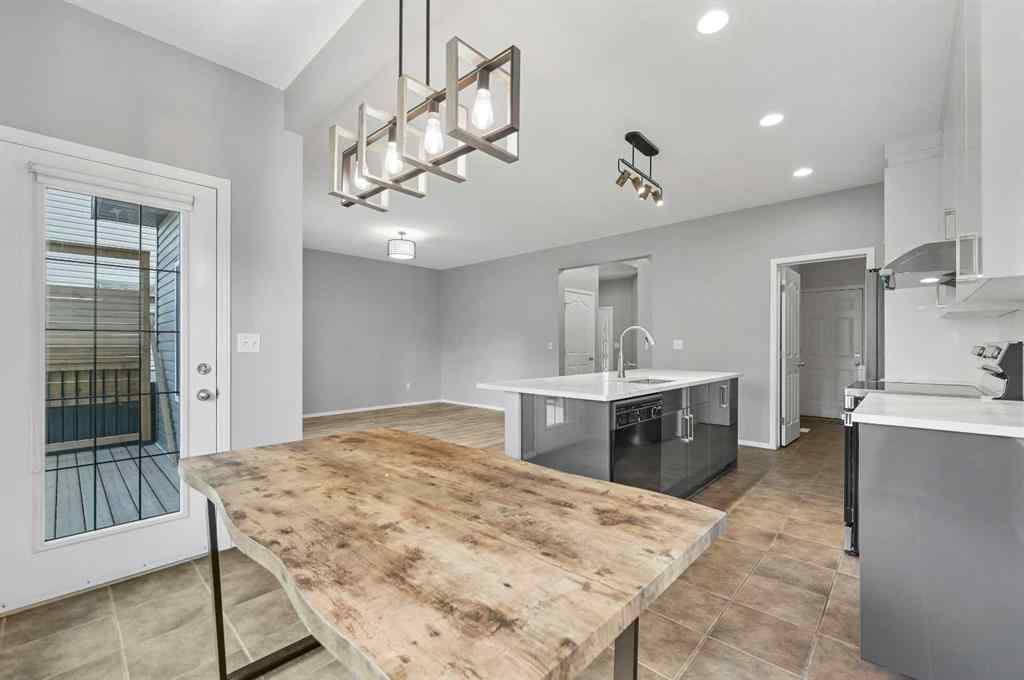 MLS® A2238246 - 18 Royal Birch Way NW in Royal Oak Calgary, Residential