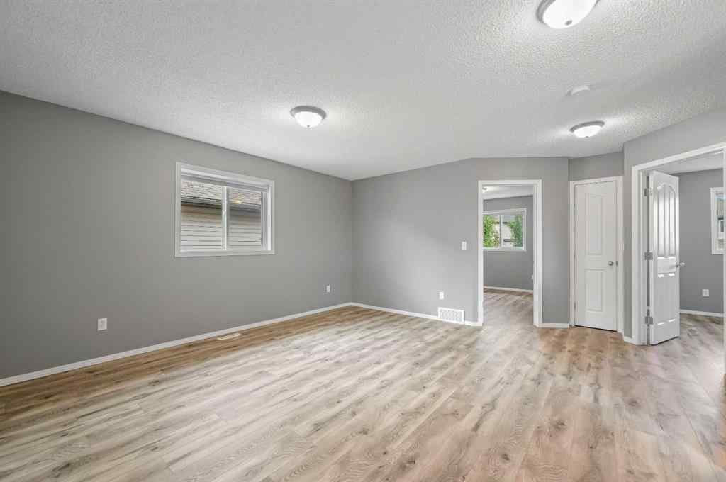 MLS® A2238246 - 18 Royal Birch Way NW in Royal Oak Calgary, Residential