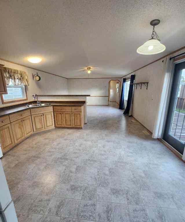 MLS® A2238259 - 414 10 Street  in NONE Fox Creek, Residential