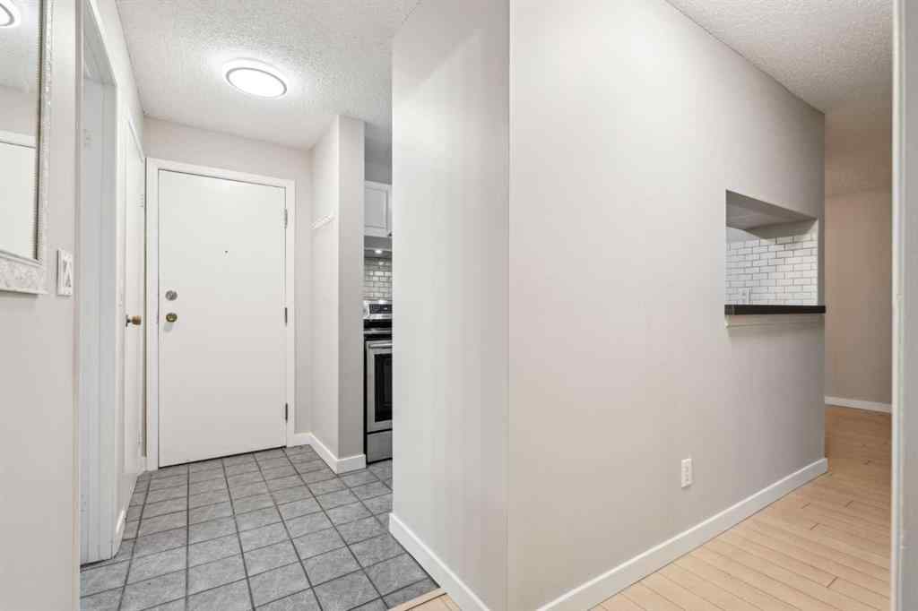 MLS® A2238274 - Unit #106 1735 11 Avenue SW in Sunalta Calgary, Residential