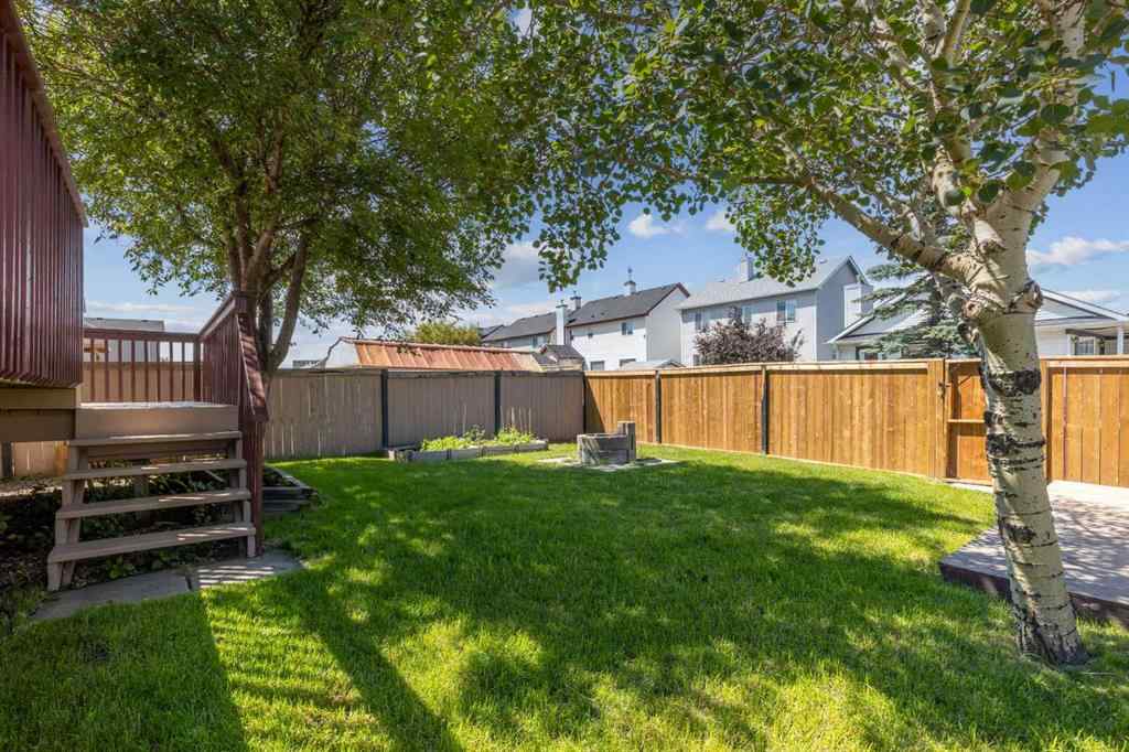 MLS® A2238279 - 4 Martha's Meadow Place NE in Martindale Calgary, Residential