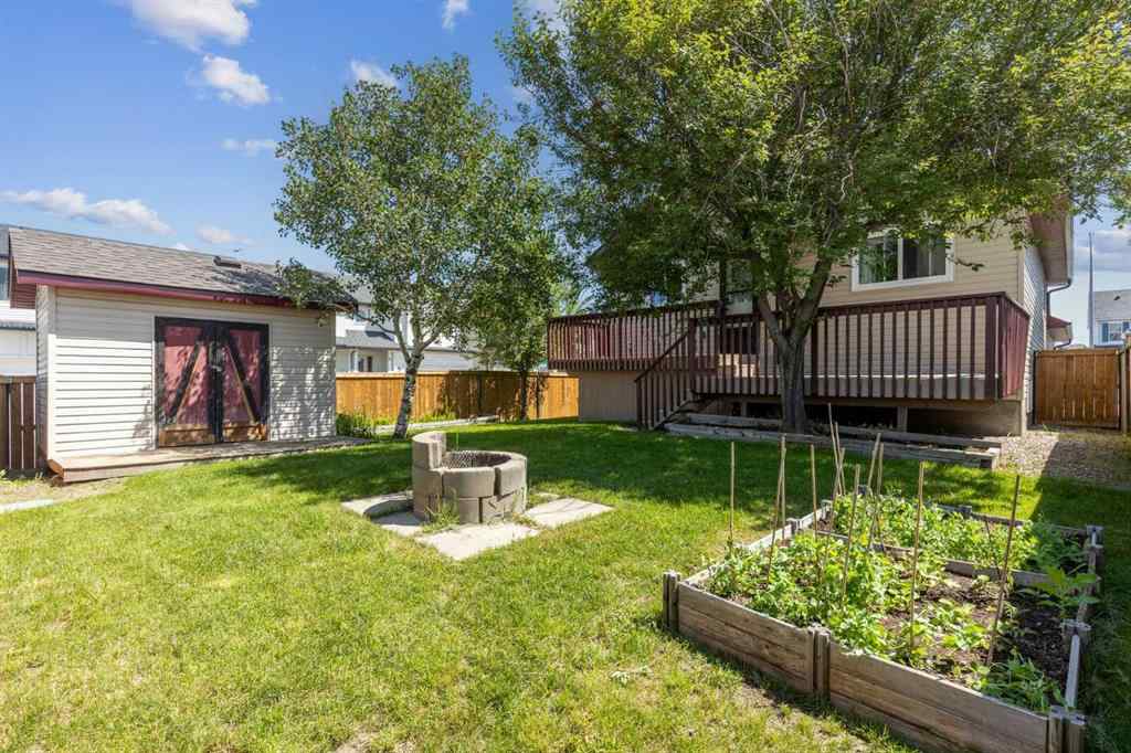 MLS® A2238279 - 4 Martha's Meadow Place NE in Martindale Calgary, Residential