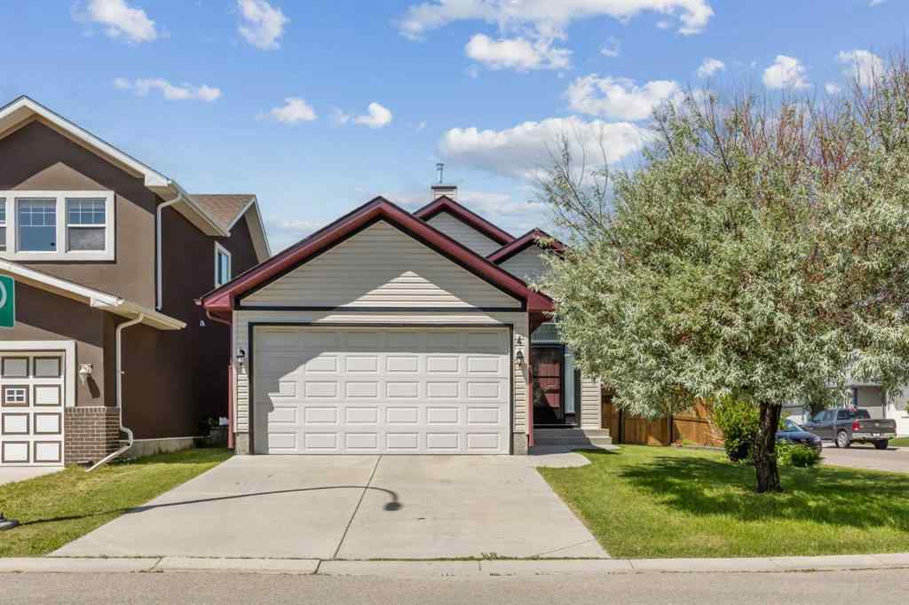 MLS® A2238279 - 4 Martha's Meadow Place NE in Martindale Calgary, Residential