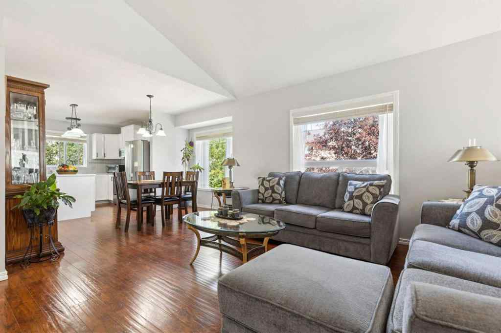 MLS® A2238279 - 4 Martha's Meadow Place NE in Martindale Calgary, Residential