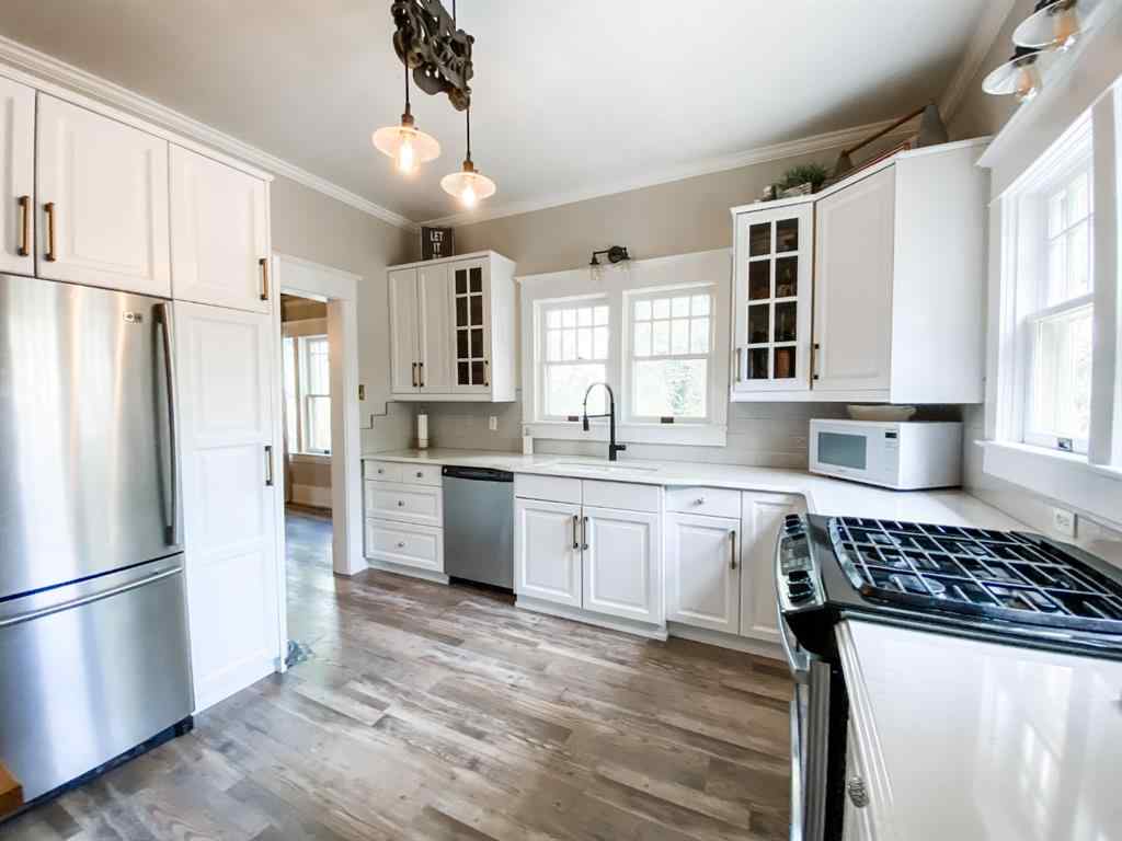 MLS® A2238296 - 4809 52 Street  in Downtown West Stettler, Residential