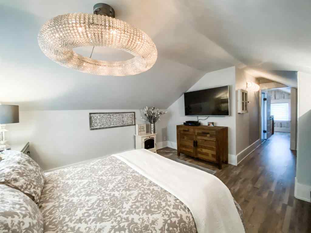 MLS® A2238296 - 4809 52 Street  in Downtown West Stettler, Residential