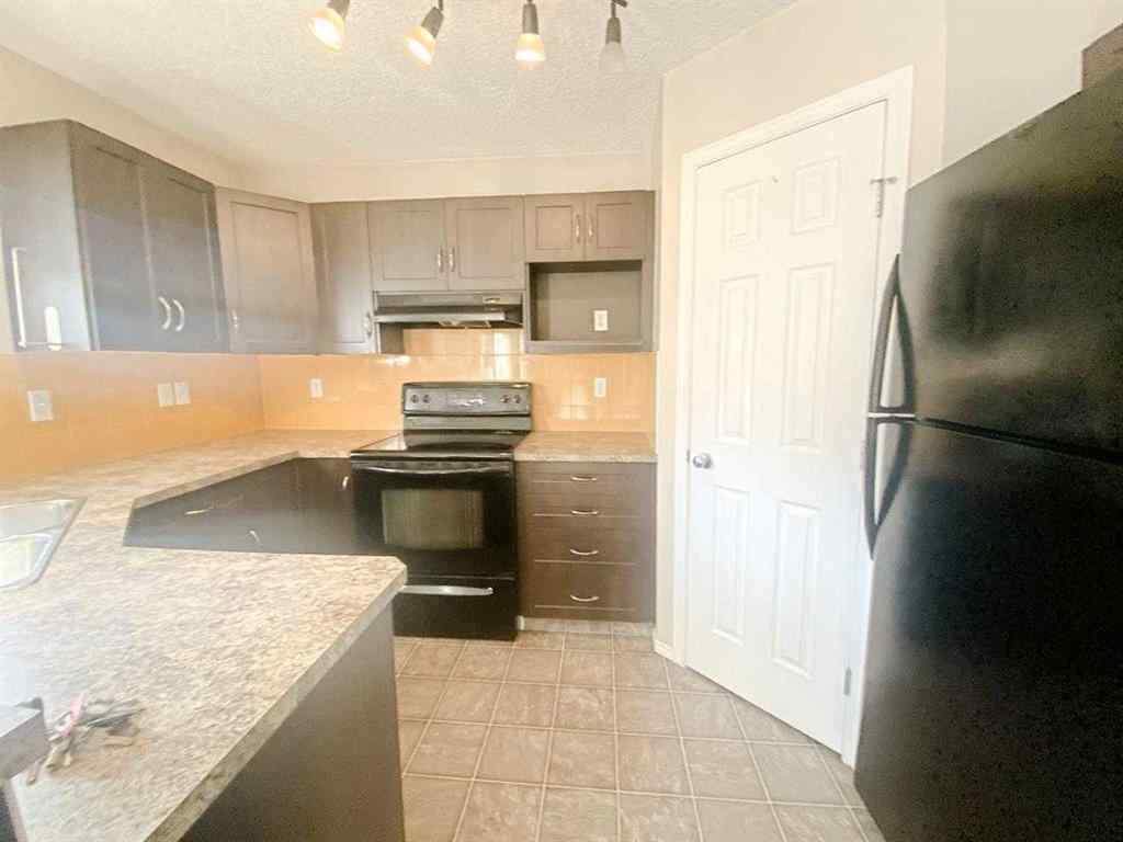 MLS® A2238300 - 143 Cimarron Grove Circle  in Cimarron Grove Okotoks, Residential