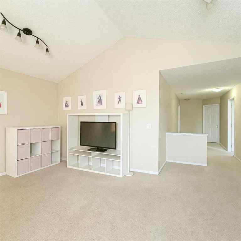 MLS® A2238300 - 143 Cimarron Grove Circle  in Cimarron Grove Okotoks, Residential