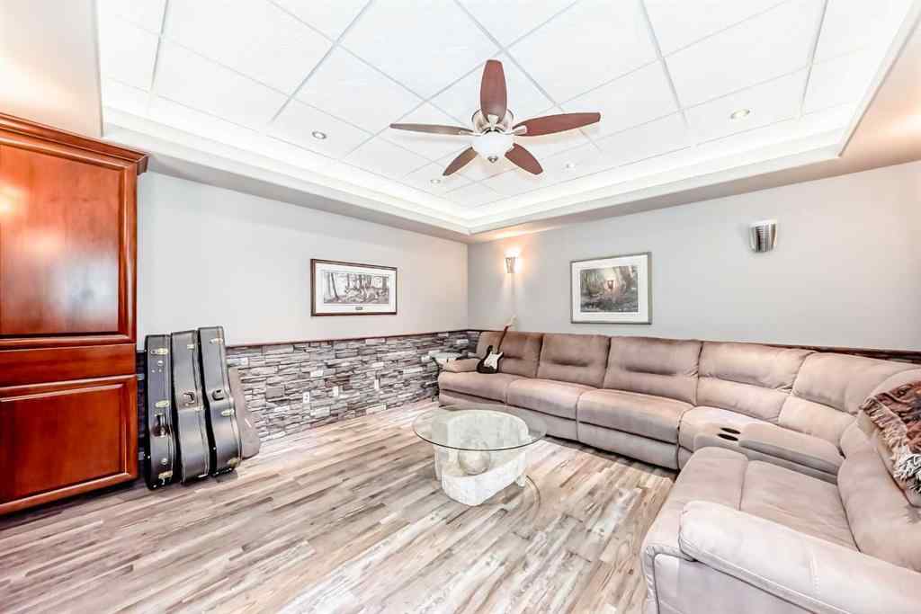 MLS® A2238322 - 6403 32 Avenue  in Century Meadows Camrose, Residential