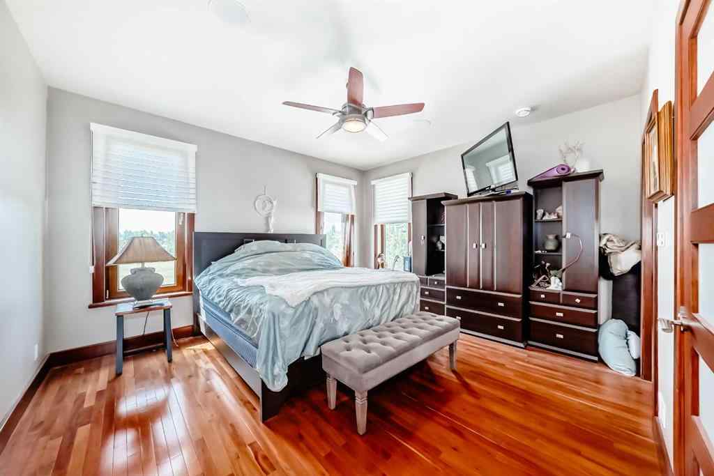 MLS® A2238322 - 6403 32 Avenue  in Century Meadows Camrose, Residential