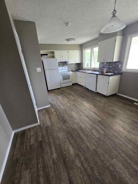 MLS® A2238330 - 8702 96 Street  in Highland Park Grande Prairie, Residential