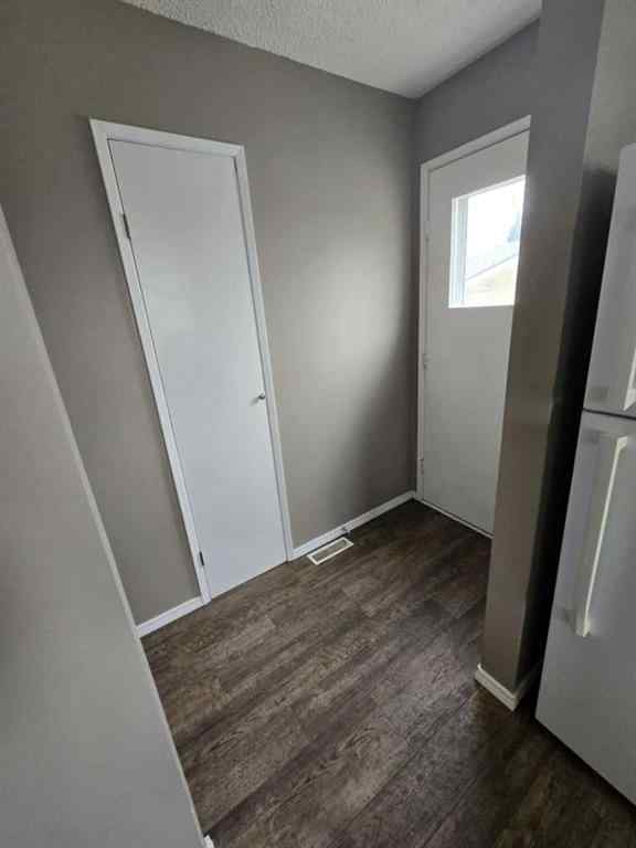 MLS® A2238330 - 8702 96 Street  in Highland Park Grande Prairie, Residential