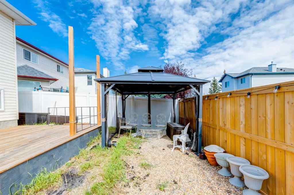 MLS® A2238348 - 139 Los Alamos Place NE in Monterey Park Calgary, Residential
