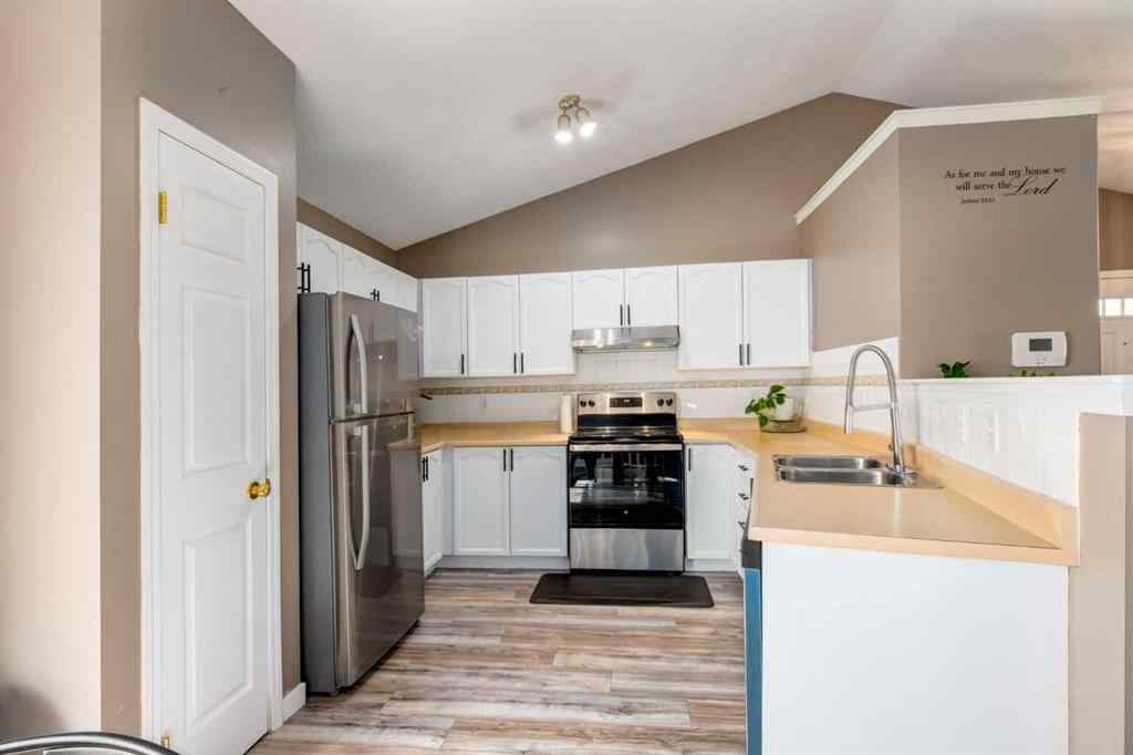 MLS® A2238348 - 139 Los Alamos Place NE in Monterey Park Calgary, Residential
