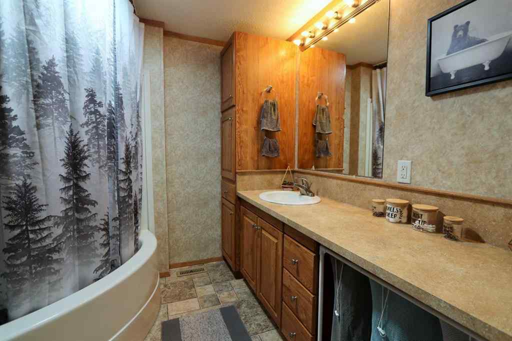 MLS® A2238361 - 432053 Range Road 253   in NONE Rural Ponoka County, Residential