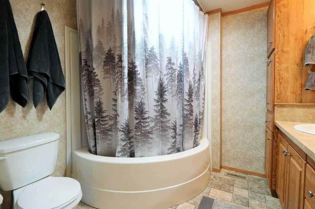 MLS® A2238361 - 432053 Range Road 253   in NONE Rural Ponoka County, Residential