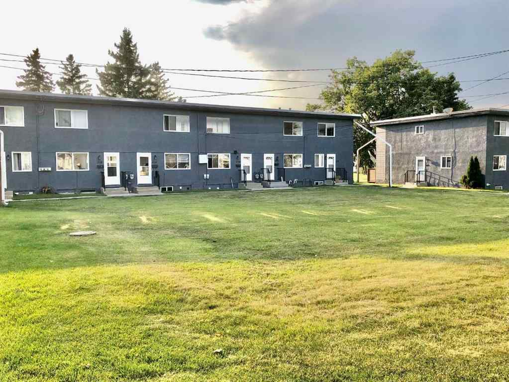 MLS® A2238403 - Unit #221 2211 19 Street NE in Vista Heights Calgary, Residential