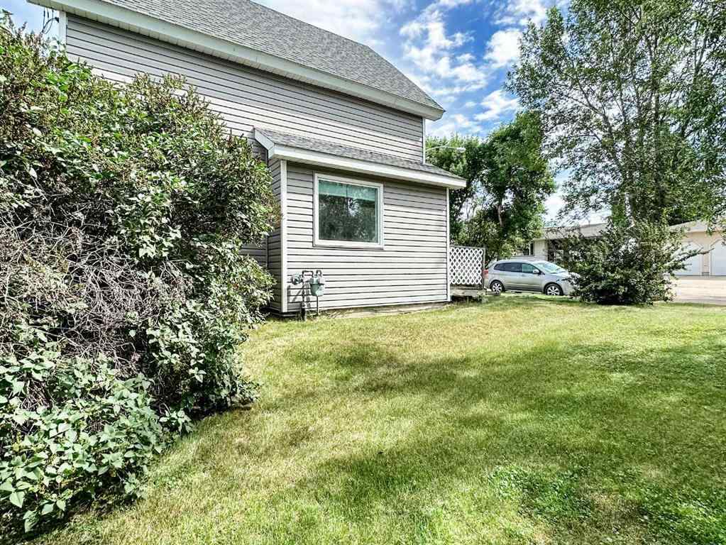 MLS® A2238411 - 4706 48 Street  in Downtown East Stettler, Residential