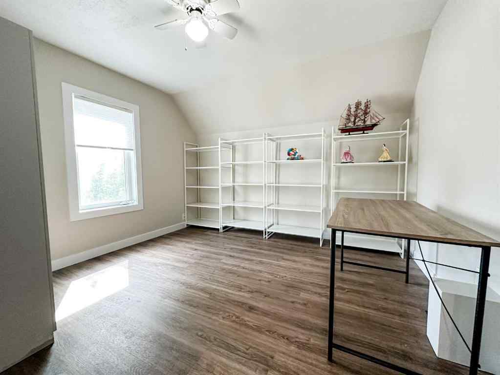 MLS® A2238411 - 4706 48 Street  in Downtown East Stettler, Residential