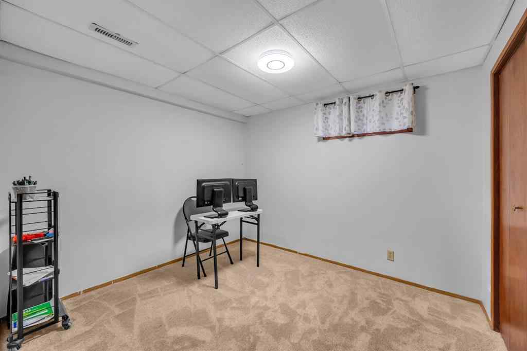 MLS® A2238414 - 124 Whiteram Close NE in Whitehorn Calgary, Residential