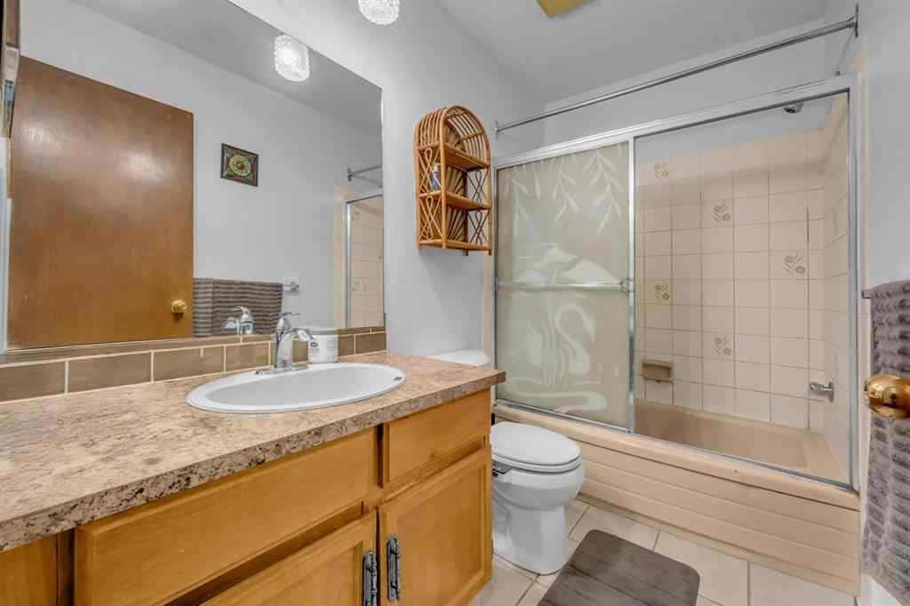 MLS® A2238414 - 124 Whiteram Close NE in Whitehorn Calgary, Residential