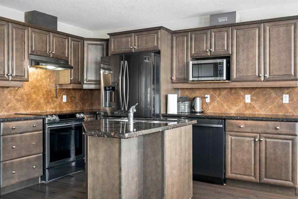 MLS® A2238416 - 43 Prominence Path SW in Patterson Calgary, Residential