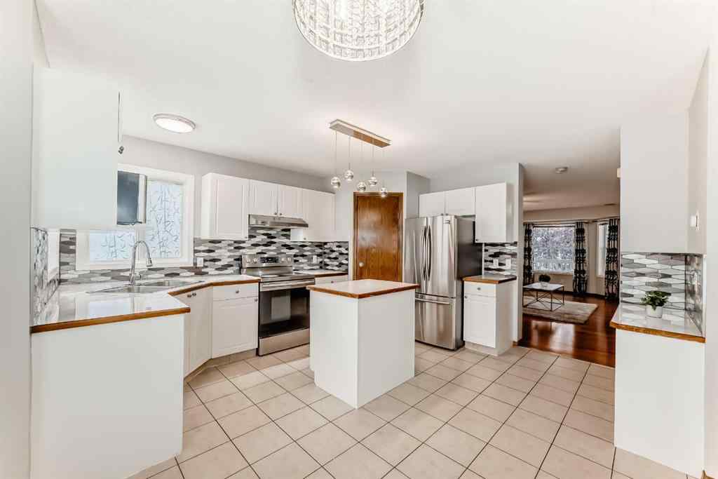 MLS® A2238440 - 159 Country Hills Way NW in Country Hills Calgary, Residential
