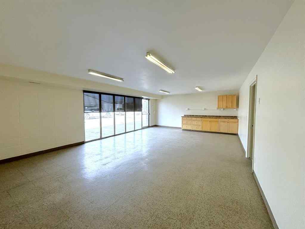 MLS® A2238446 - Unit #26 666 Goddard Avenue NE in Skyline West Calgary, Commercial