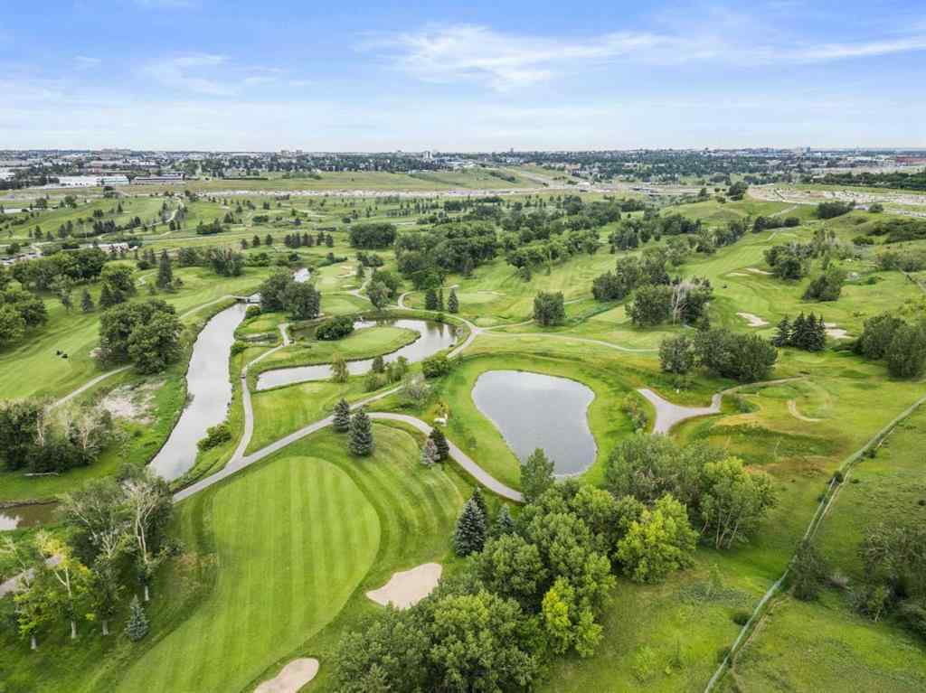 MLS® A2238475 - 2226 8 Street NE in Winston Heights/Mountview Calgary, Residential