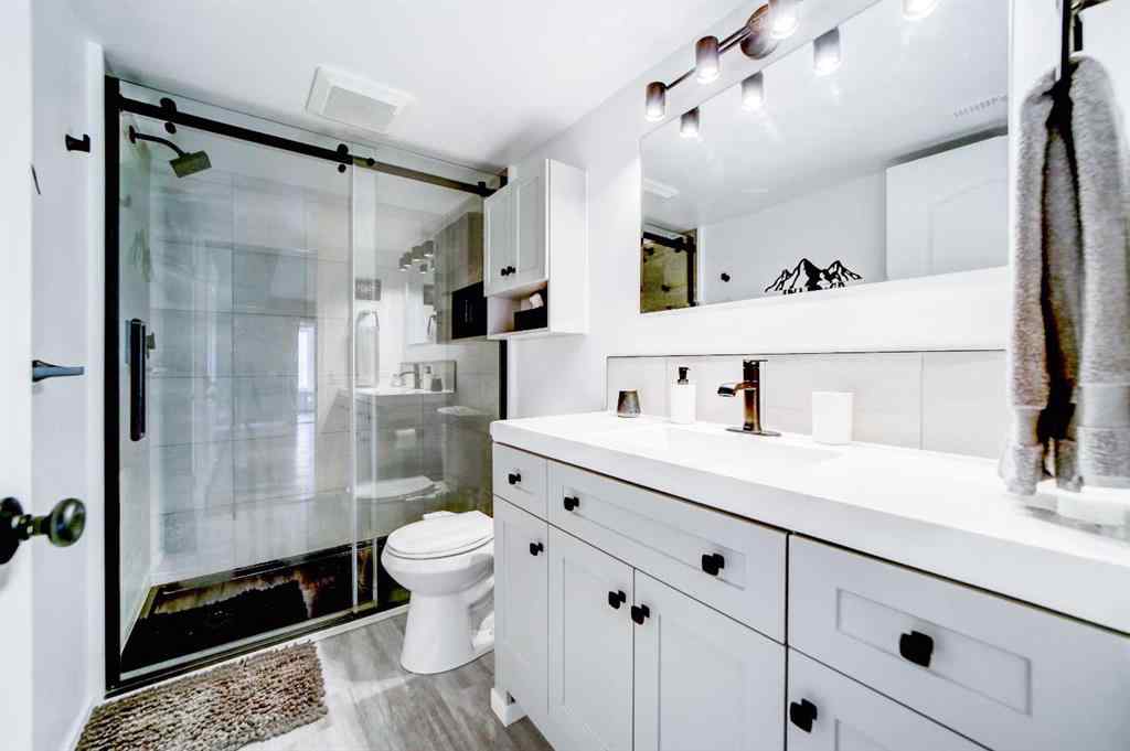 MLS® A2238491 - 2102 214 Street  in NONE Bellevue, Residential