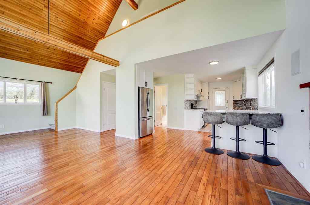 MLS® A2238491 - 2102 214 Street  in NONE Bellevue, Residential