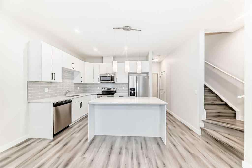 MLS® A2238495 - 549 Canals Crossing SW in Canals Airdrie, Residential