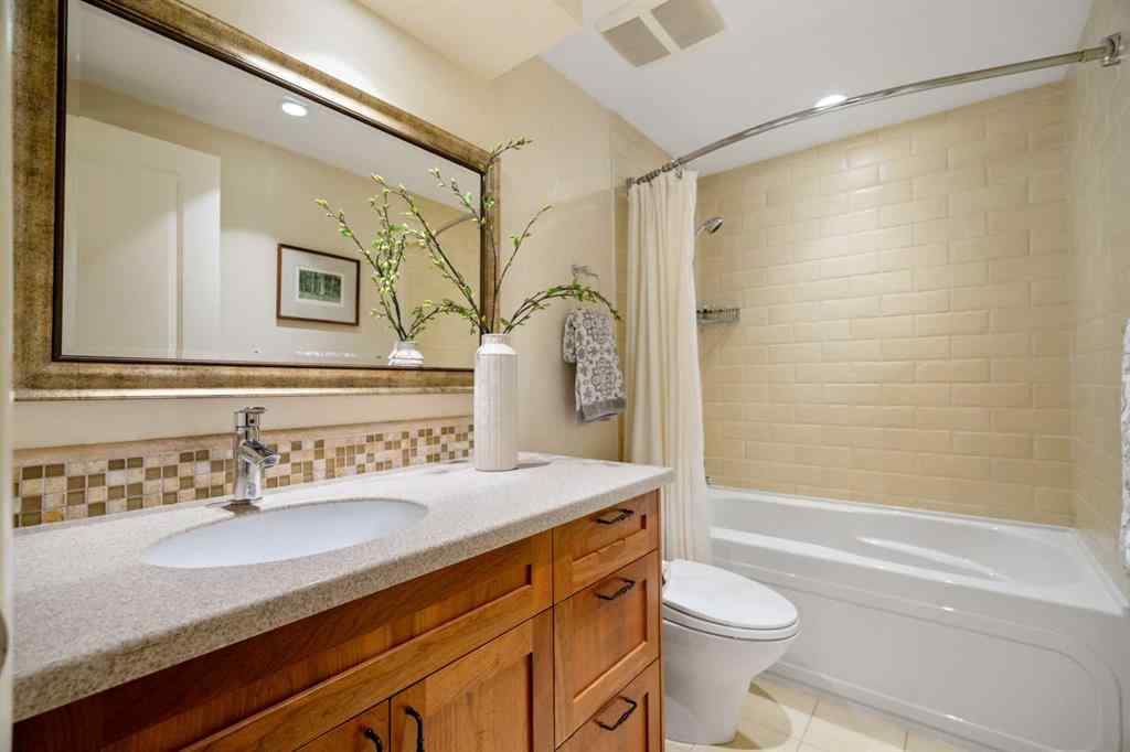 MLS® A2238513 - 36 Baycrest Place SW in Bayview Calgary, Residential