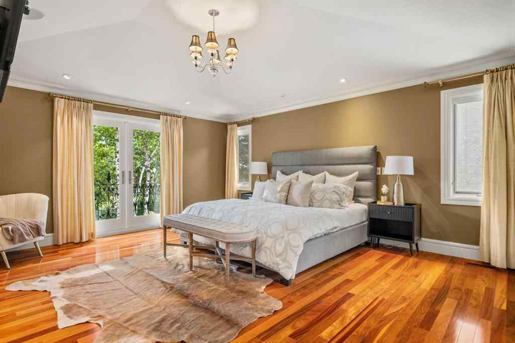 MLS® A2238513 - 36 Baycrest Place SW in Bayview Calgary, Residential