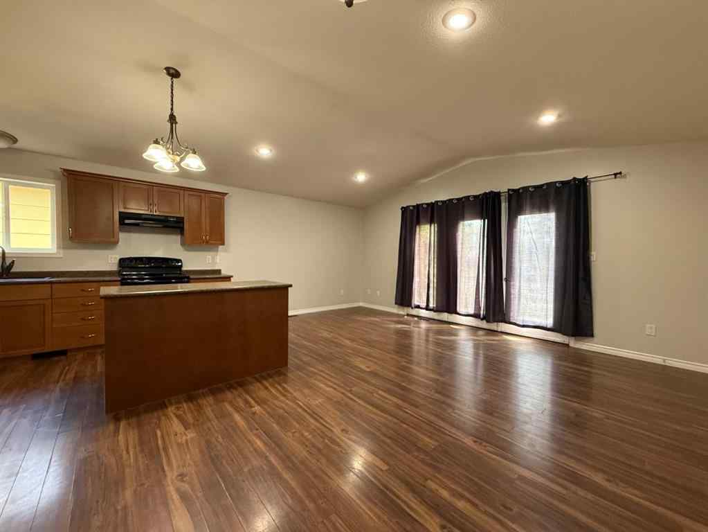 MLS® A2238515 - 4822 50 Avenue  in NONE Vermilion, Residential