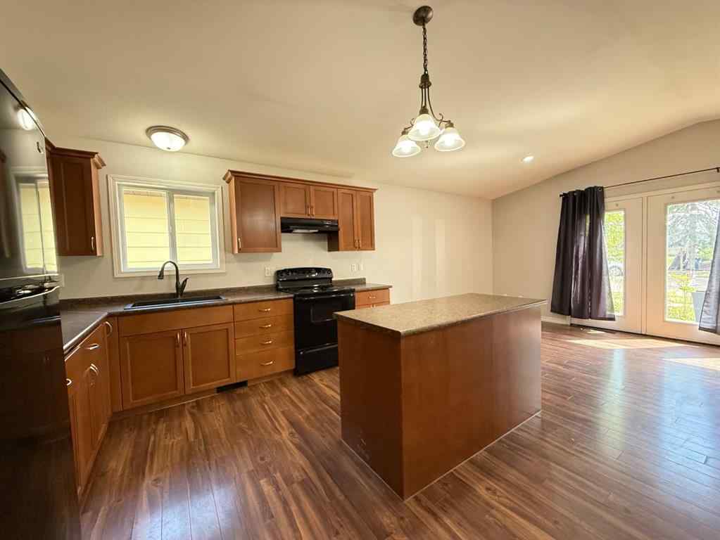 MLS® A2238515 - 4822 50 Avenue  in NONE Vermilion, Residential