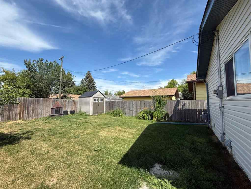 MLS® A2238515 - 4822 50 Avenue  in NONE Vermilion, Residential