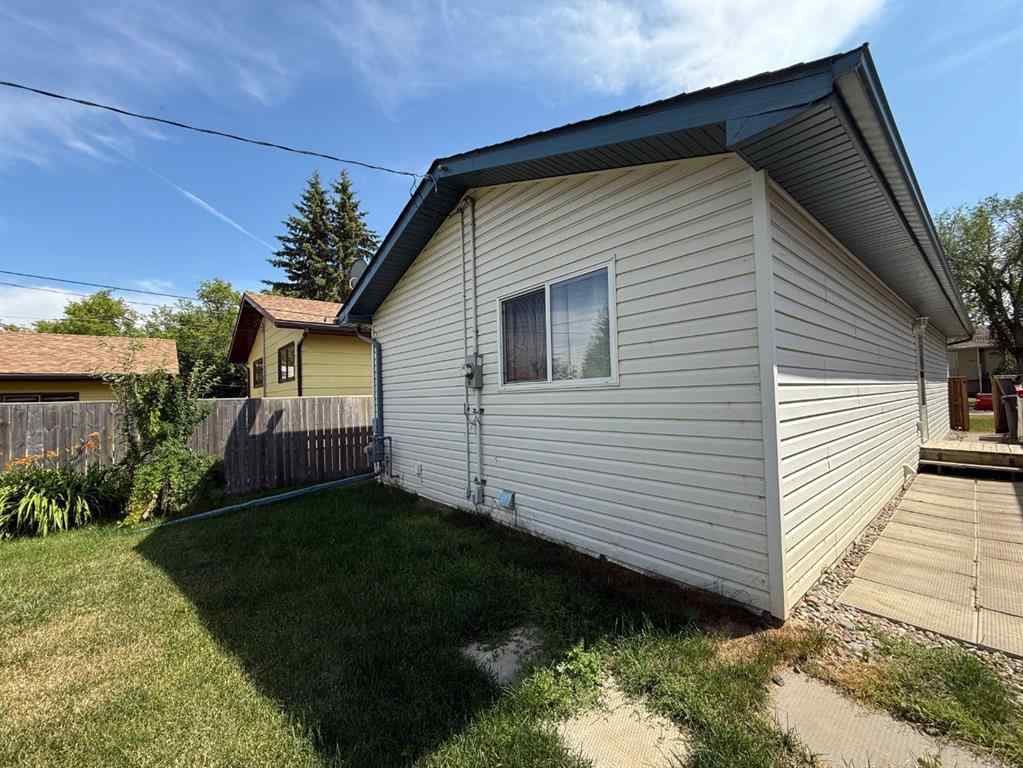 MLS® A2238515 - 4822 50 Avenue  in NONE Vermilion, Residential