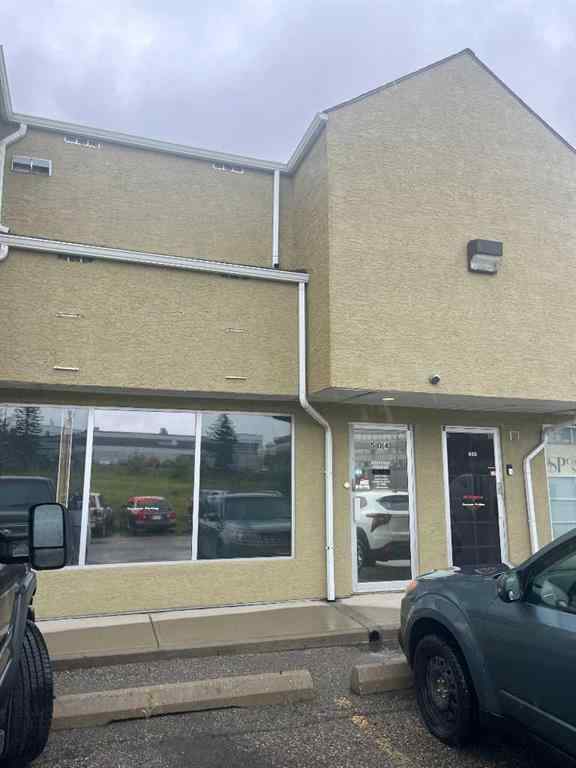 MLS® A2238530 - Unit #504 3208 8 Avenue NE in Franklin Calgary, Commercial