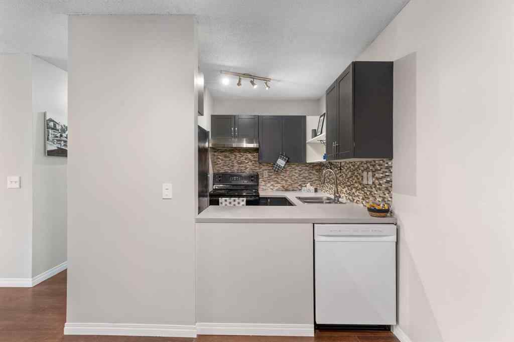 MLS® A2238537 - Unit #221 101 Big Hill Way SE in Big Springs Airdrie, Residential