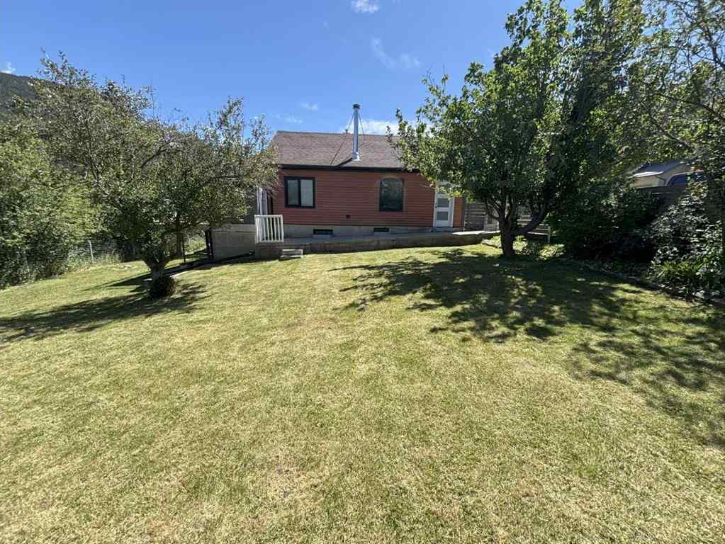 MLS® A2238542 - 13441 17 Avenue  in NONE Blairmore, Residential