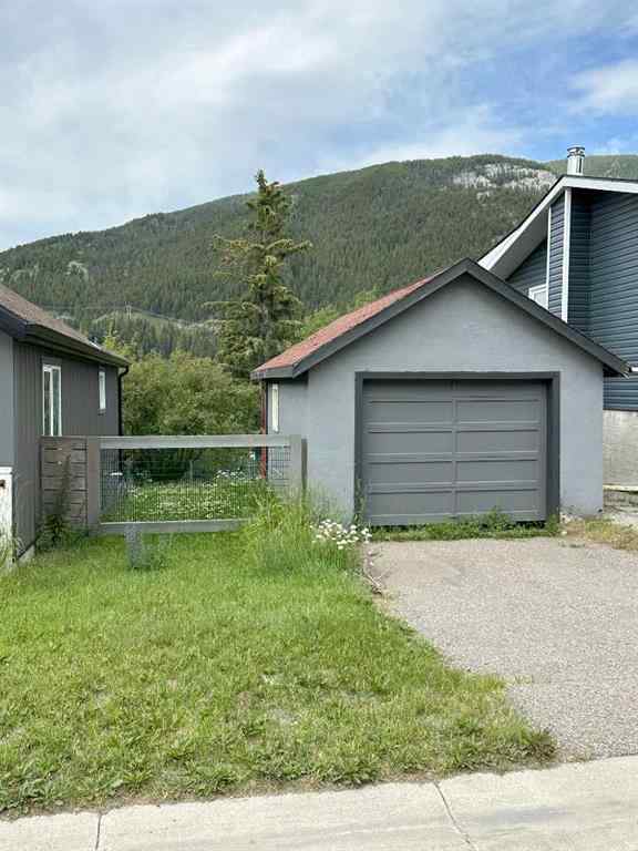 MLS® A2238542 - 13441 17 Avenue  in NONE Blairmore, Residential