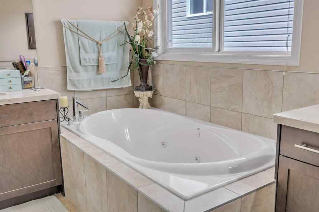 MLS® A2238546 - 360 Evanspark Circle NW in Evanston Calgary, Residential